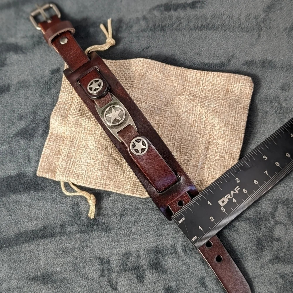 Leather and silver metal star wide bracelet, cowboy Texas Lonestar - Picture 6 of 8